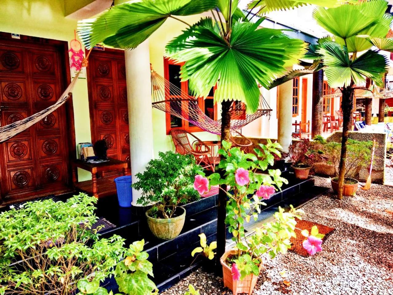 Отель Mummy Bamboo House Варкала Экстерьер фото
