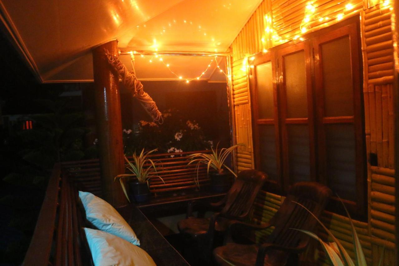 Отель Mummy Bamboo House Варкала Экстерьер фото